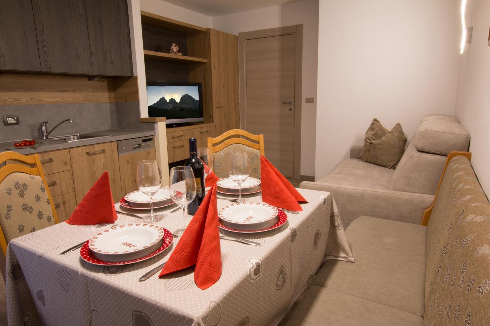 Residence Villa Artic Campitello di Fassa Luaran gambar